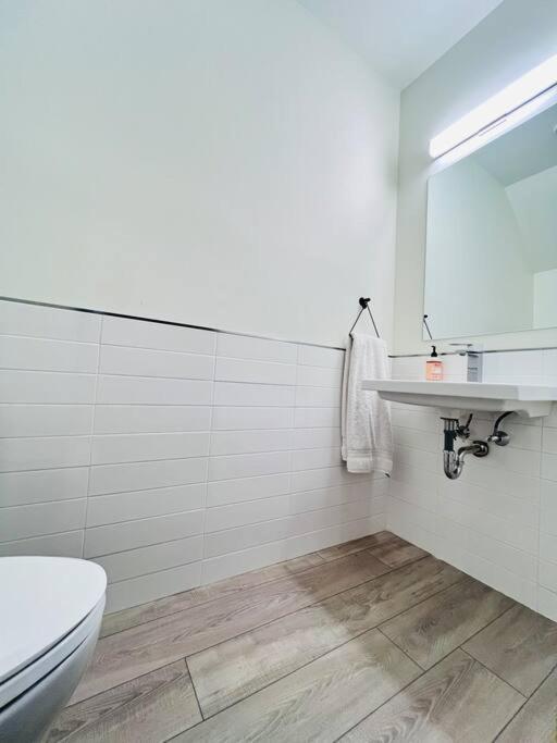 Oasis In The - Calm 4br With Gym & Sauna Сasa de vacaciones Pittsburgh